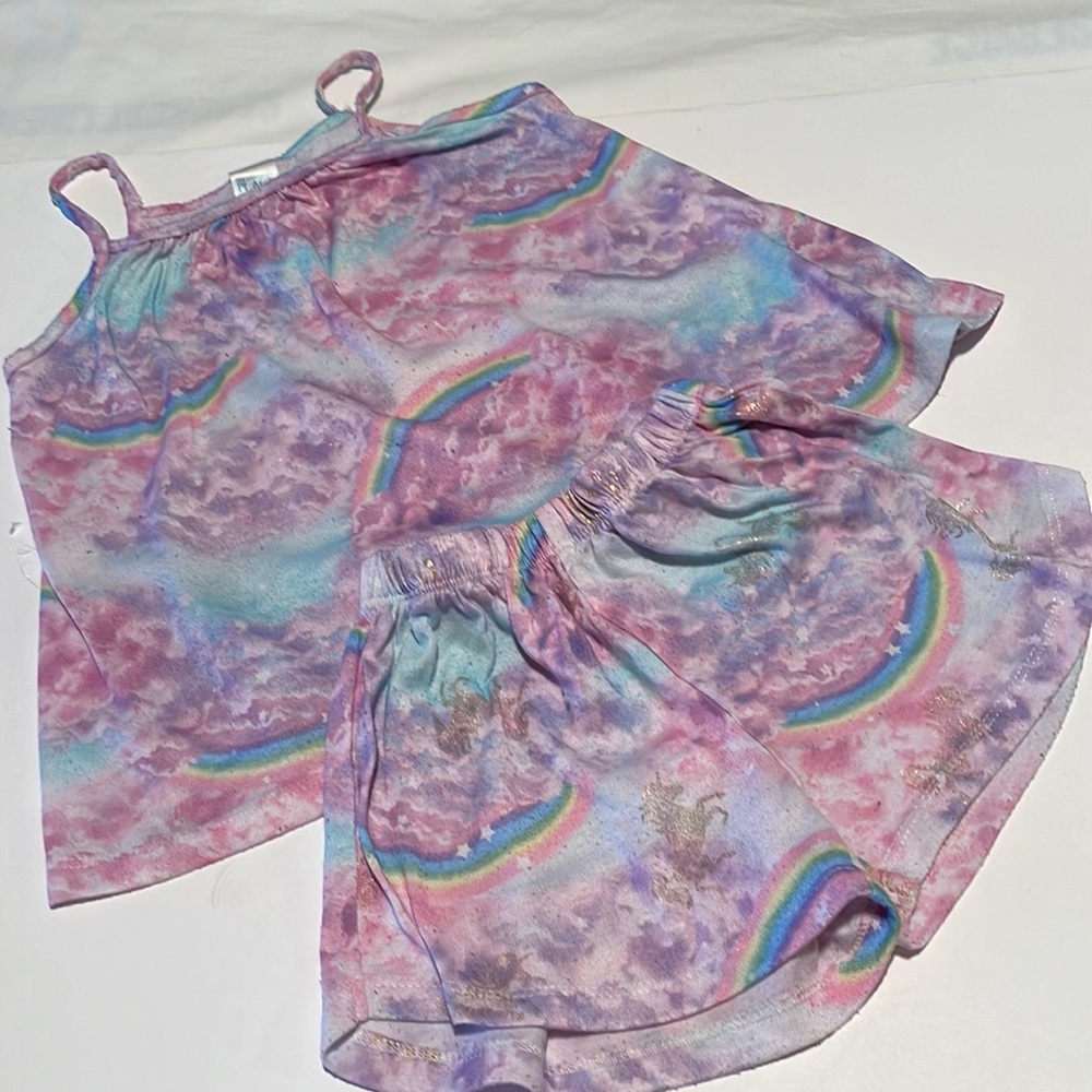 Place toddlers set